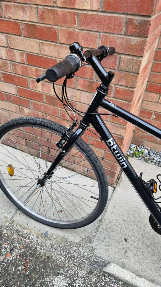 Btwin adult road bike - Image 4