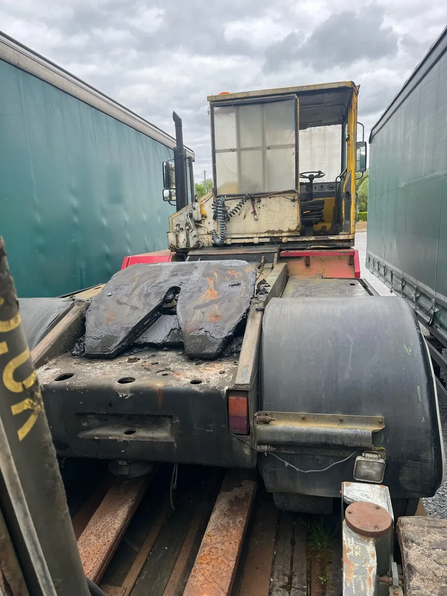 Shunter - Image 2