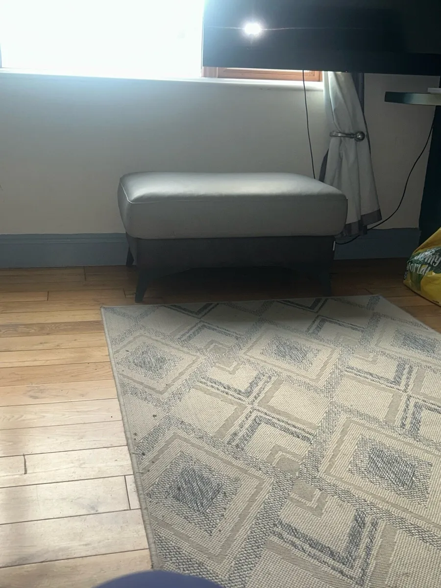 Footstool - Image 3
