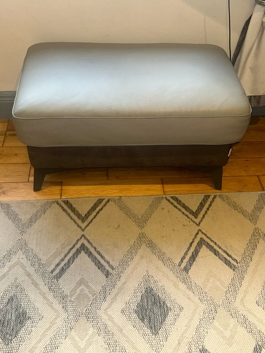 Footstool - Image 1