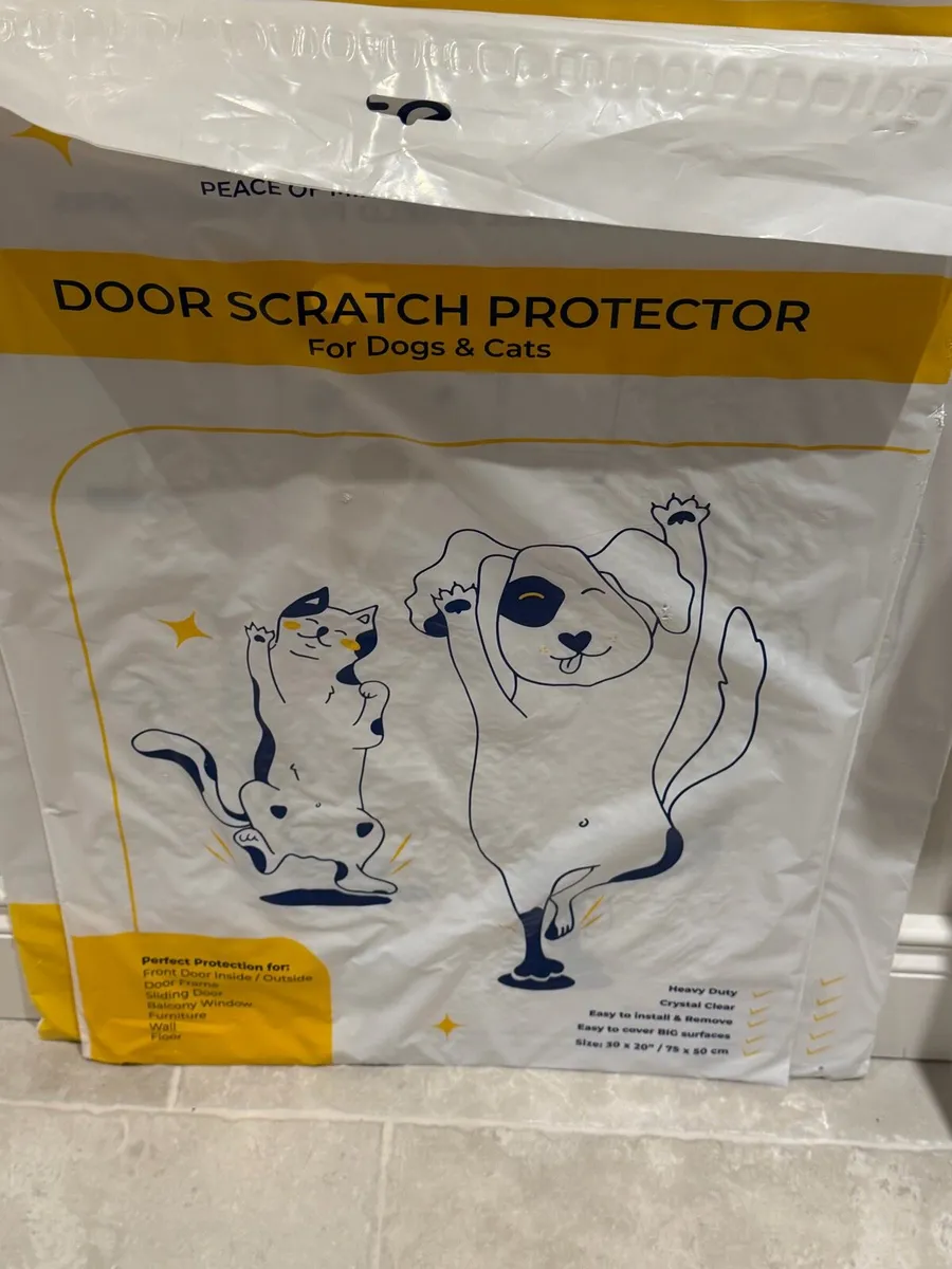 Pet door scratch protector - Image 3