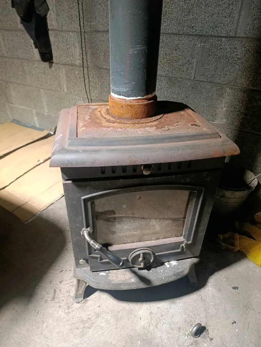Stove - Image 1