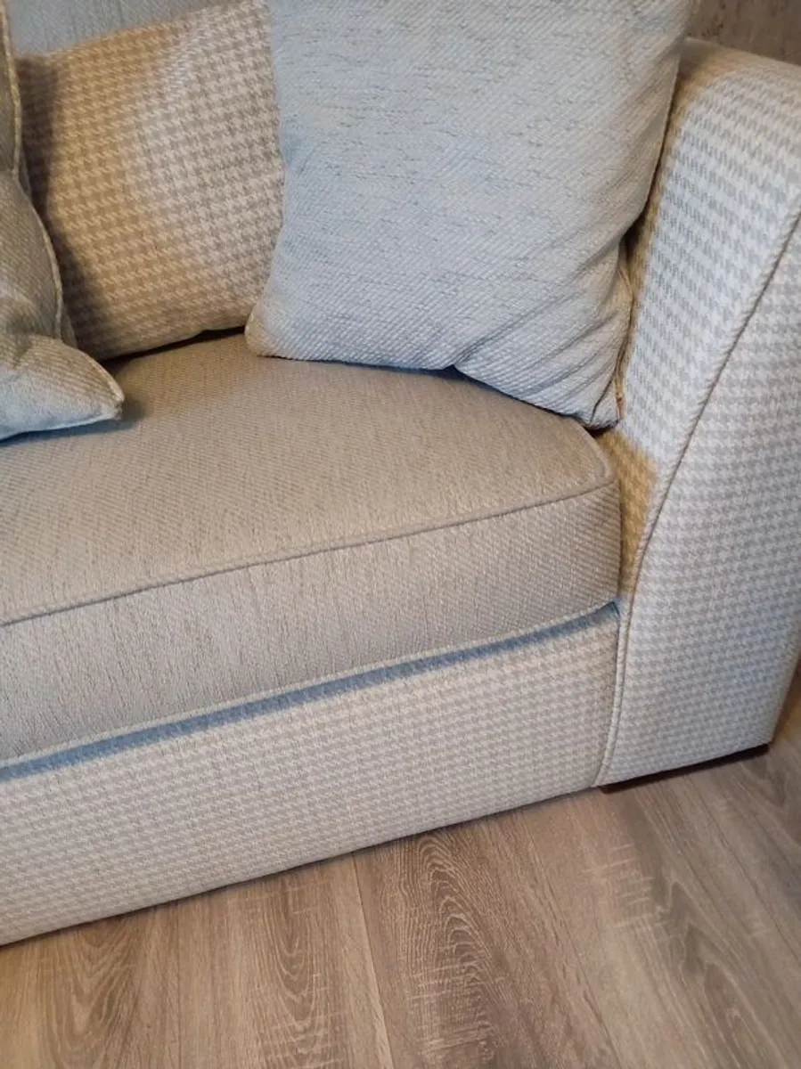 Suite - Image 4