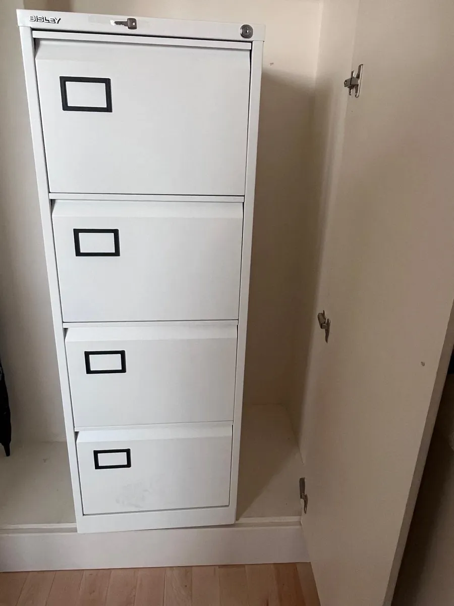 Bisley filing cabinet - Image 1