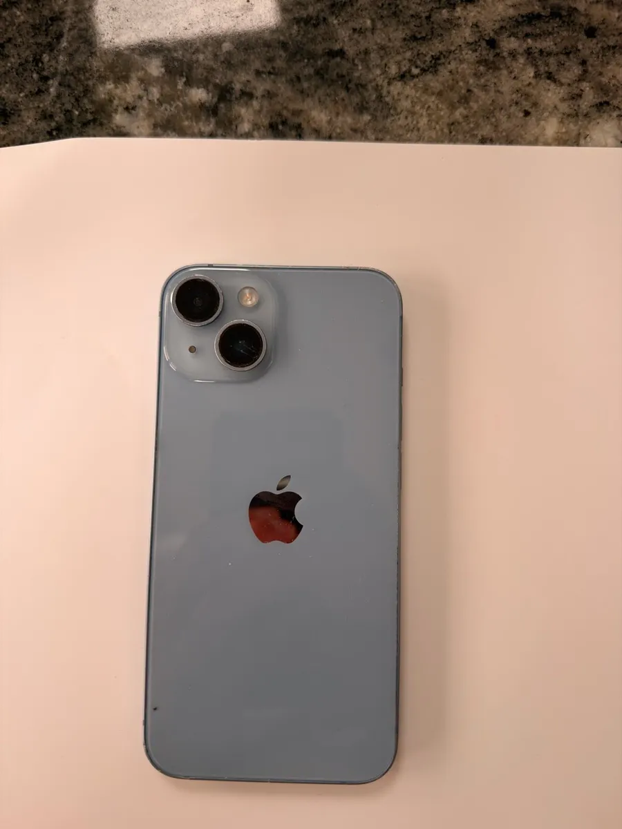 iPhone 14 - Image 1