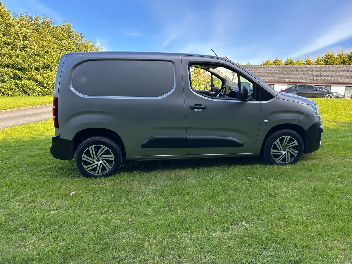 Citreon Berlingo 2020 1.6hdi - Image 3