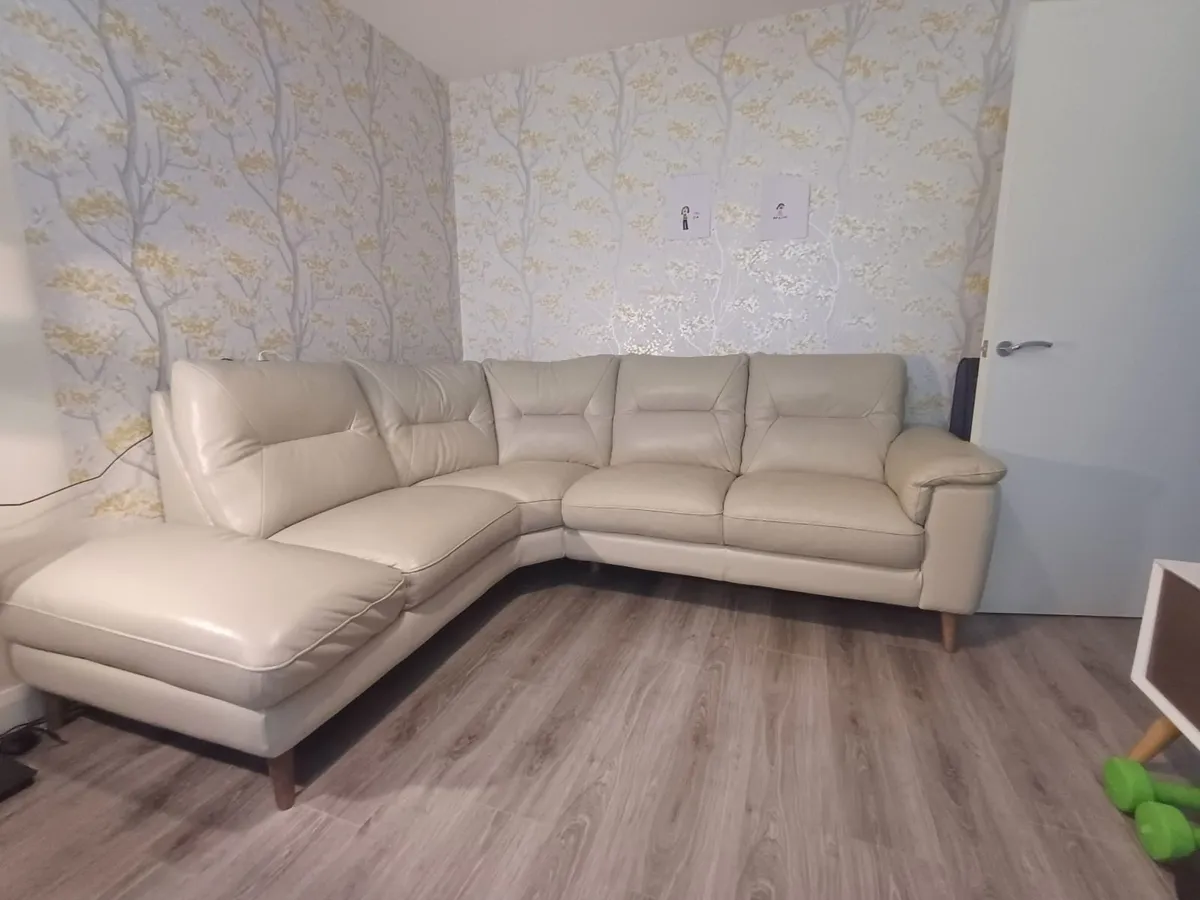 Italian Cream leather Sofa - Image 1