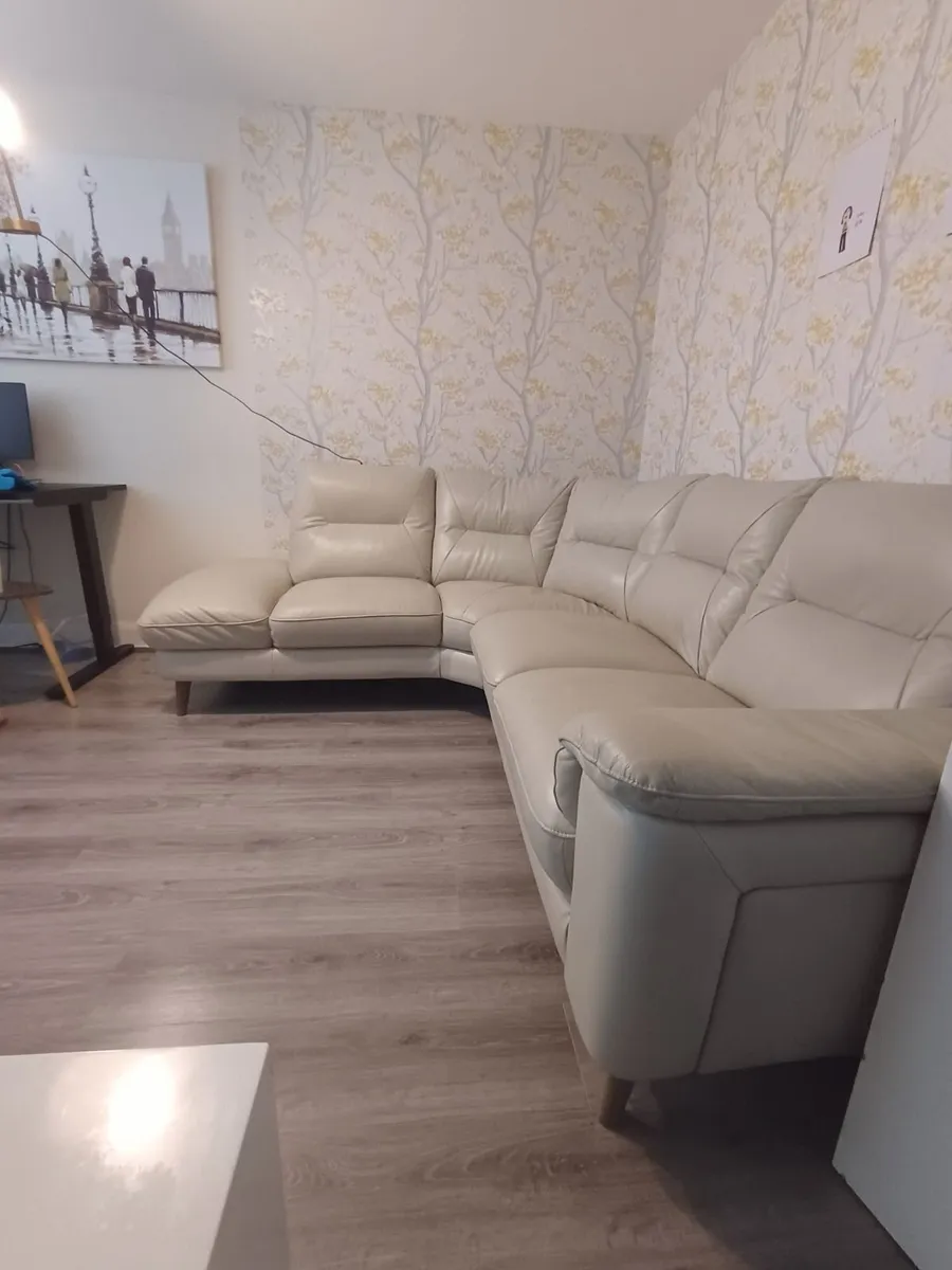 Italian Cream leather Sofa - Image 2