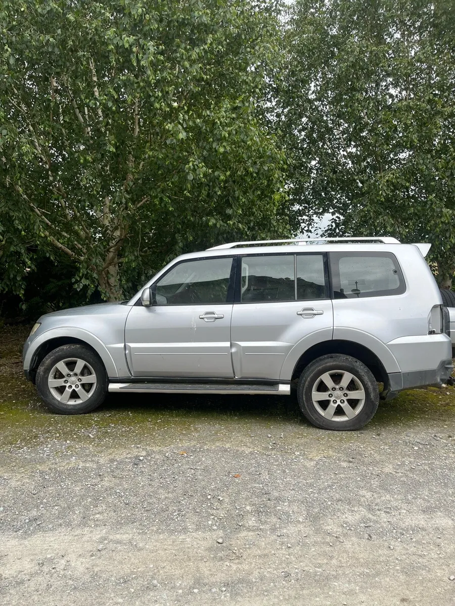 Pajeros for breaking 3.2 + repaires - Image 3
