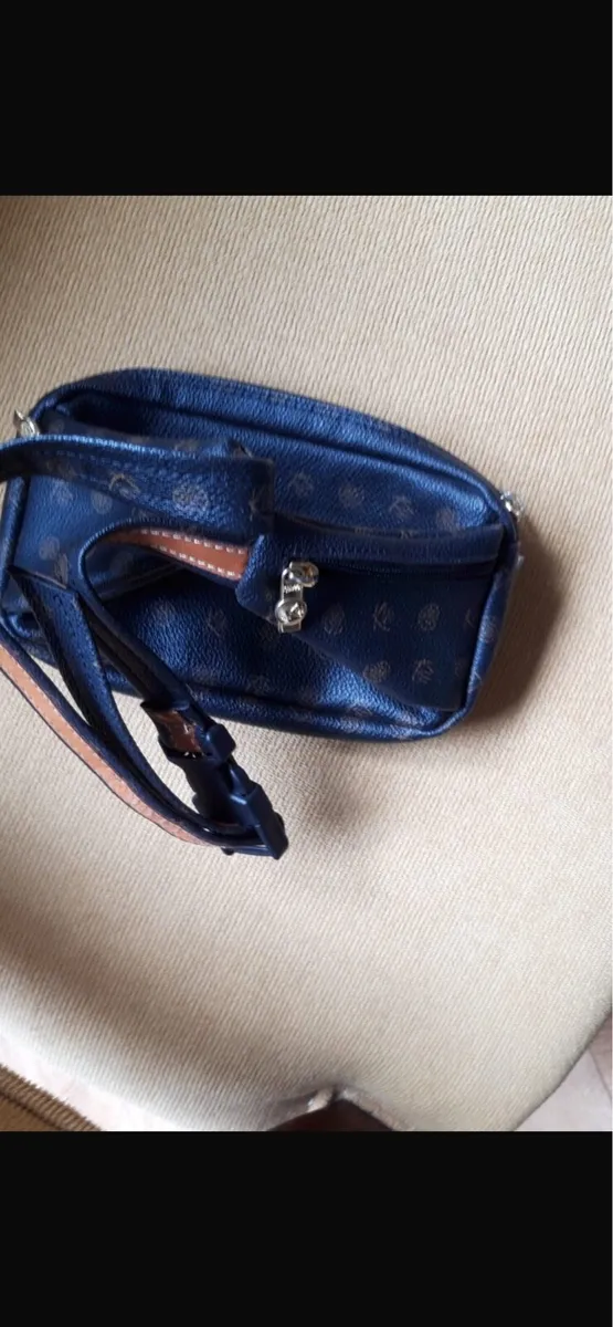 Kenzia small bag