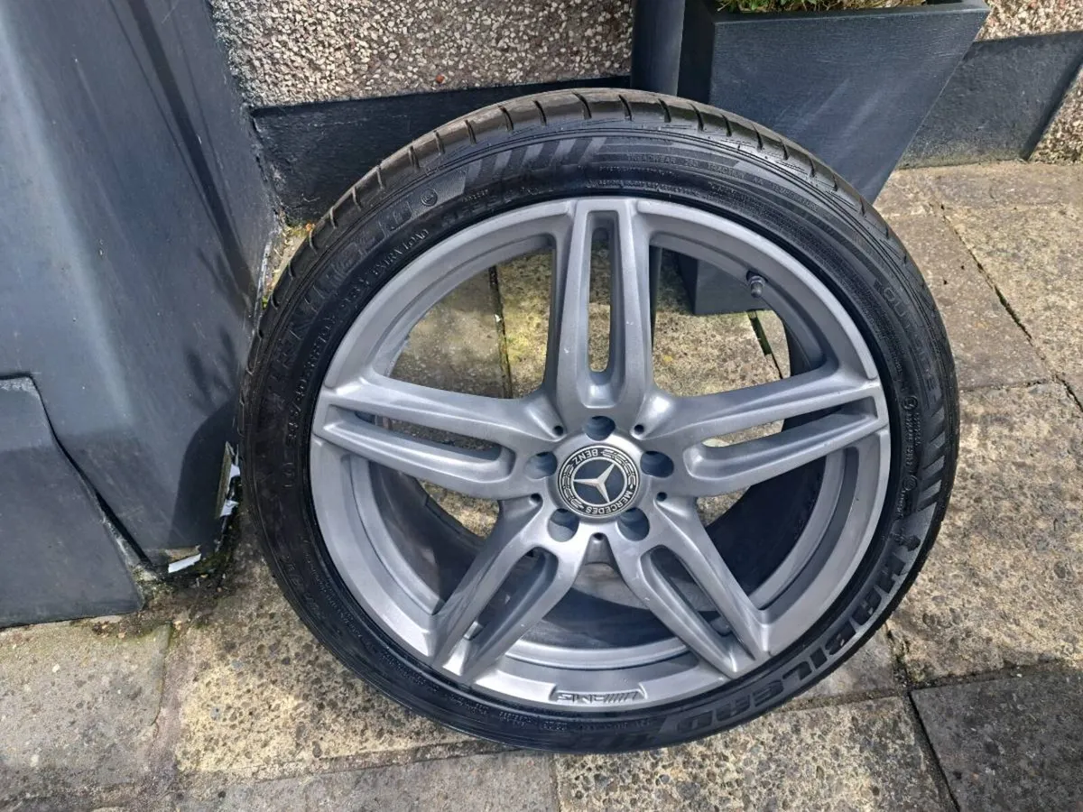 EClass Mercedes alloys - Image 3