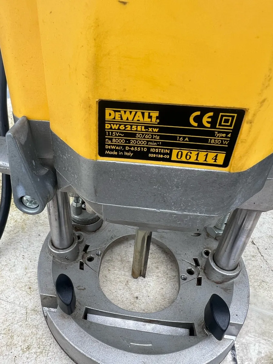 Plunge Router Dewalt DW625EL 120 volt - Image 4