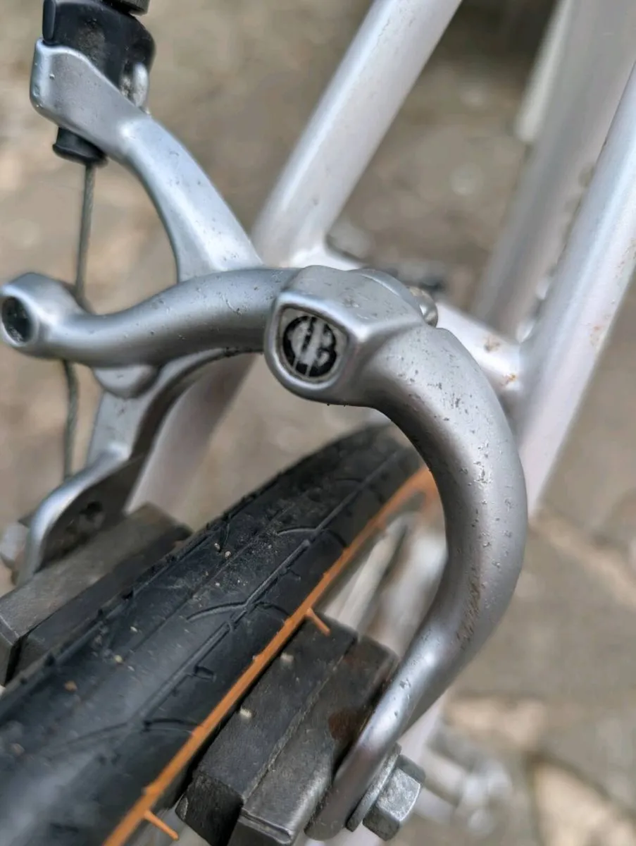 Road bike - Image 4