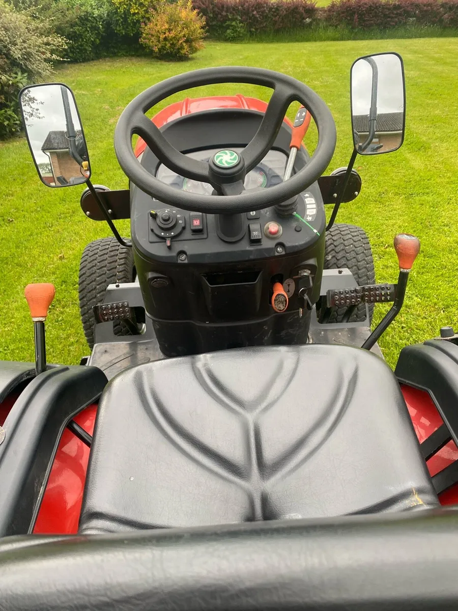 Tractor - Image 4
