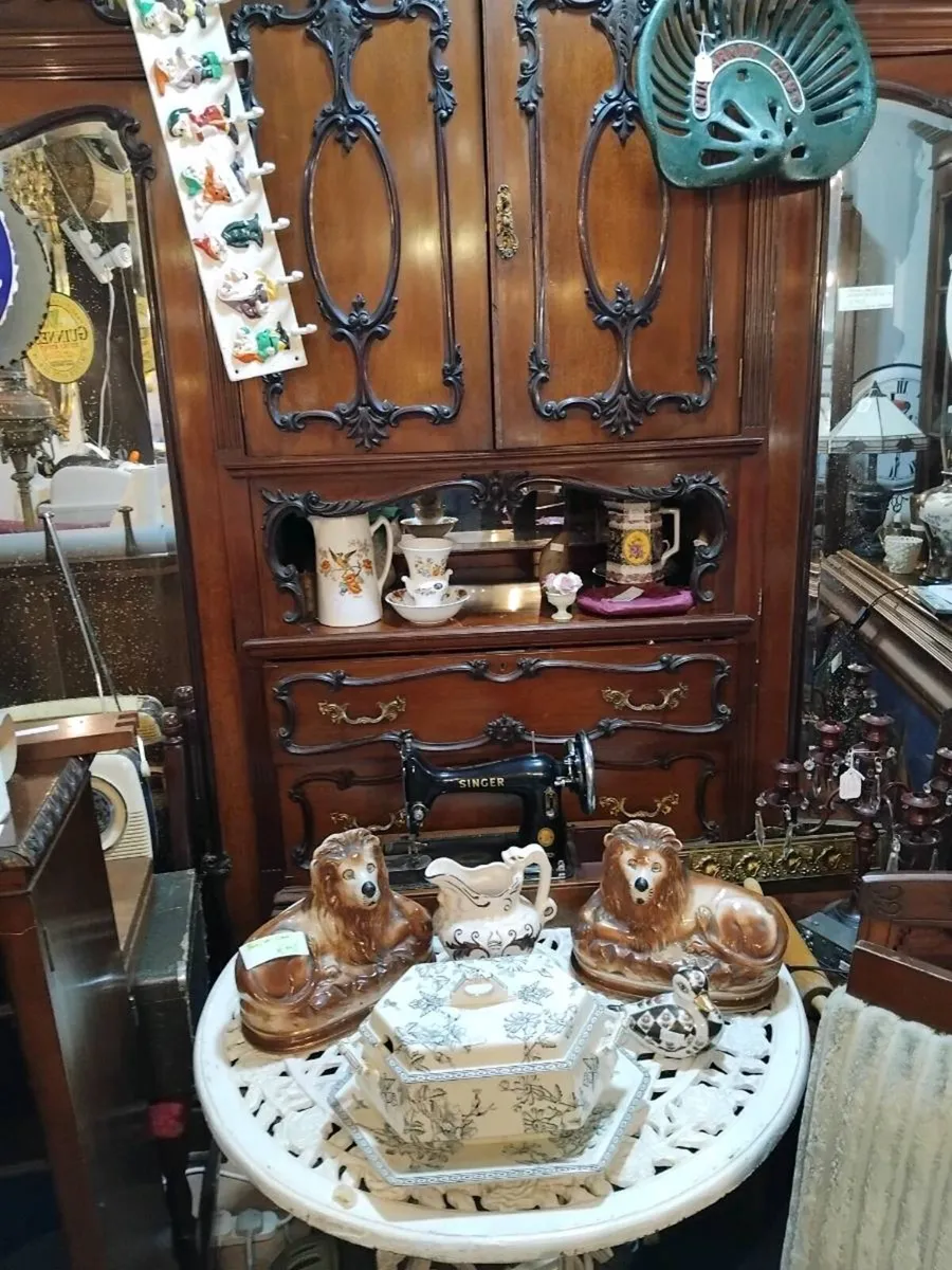 Antiques - Image 3