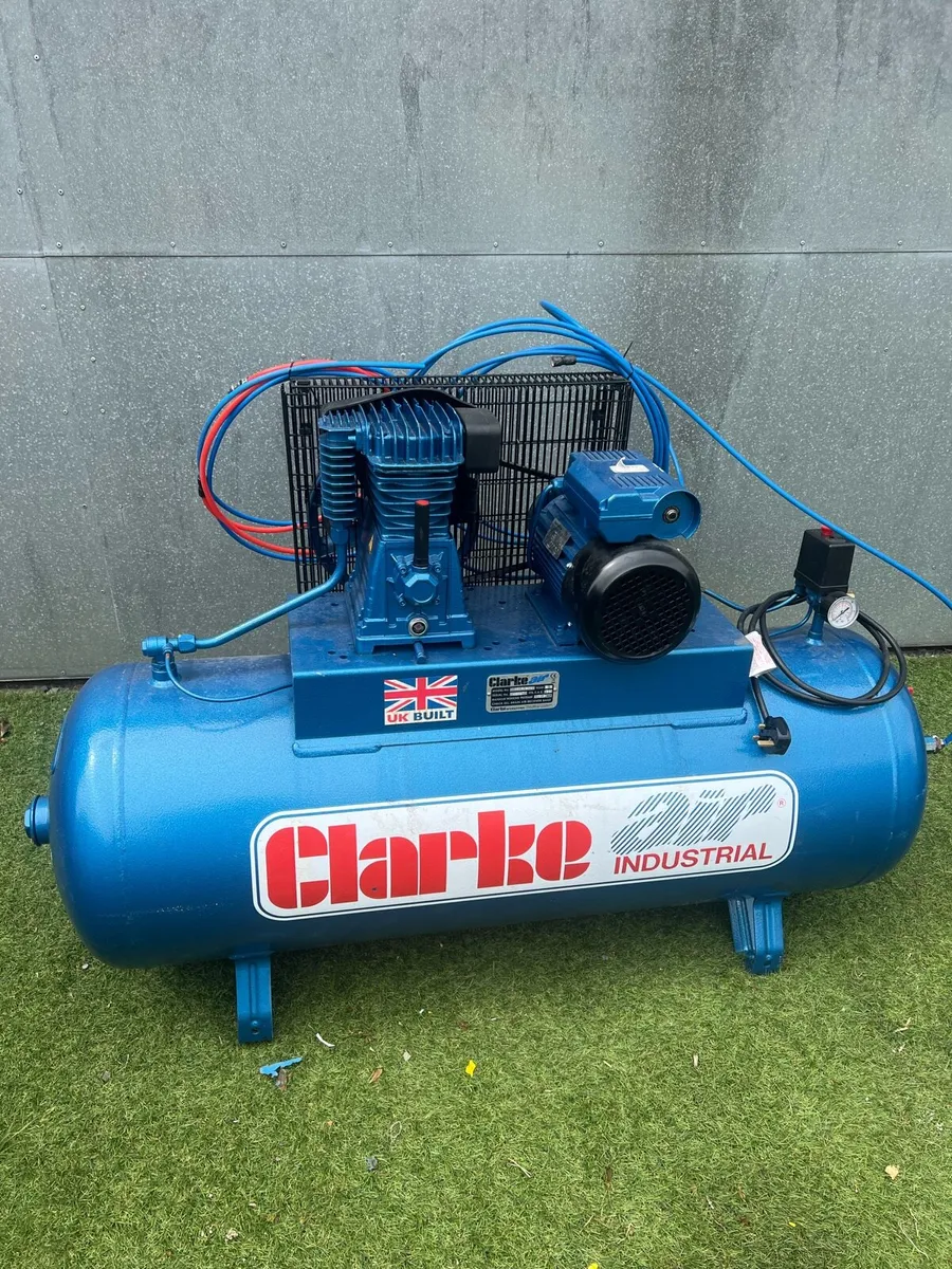 Garage Air Compressor Clarke 200 litre - Image 1