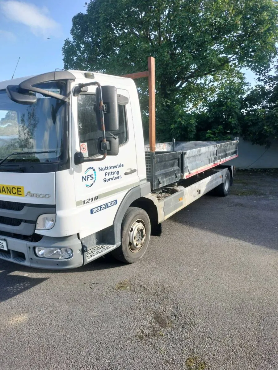 2012 atego tipper 12ton - Image 4