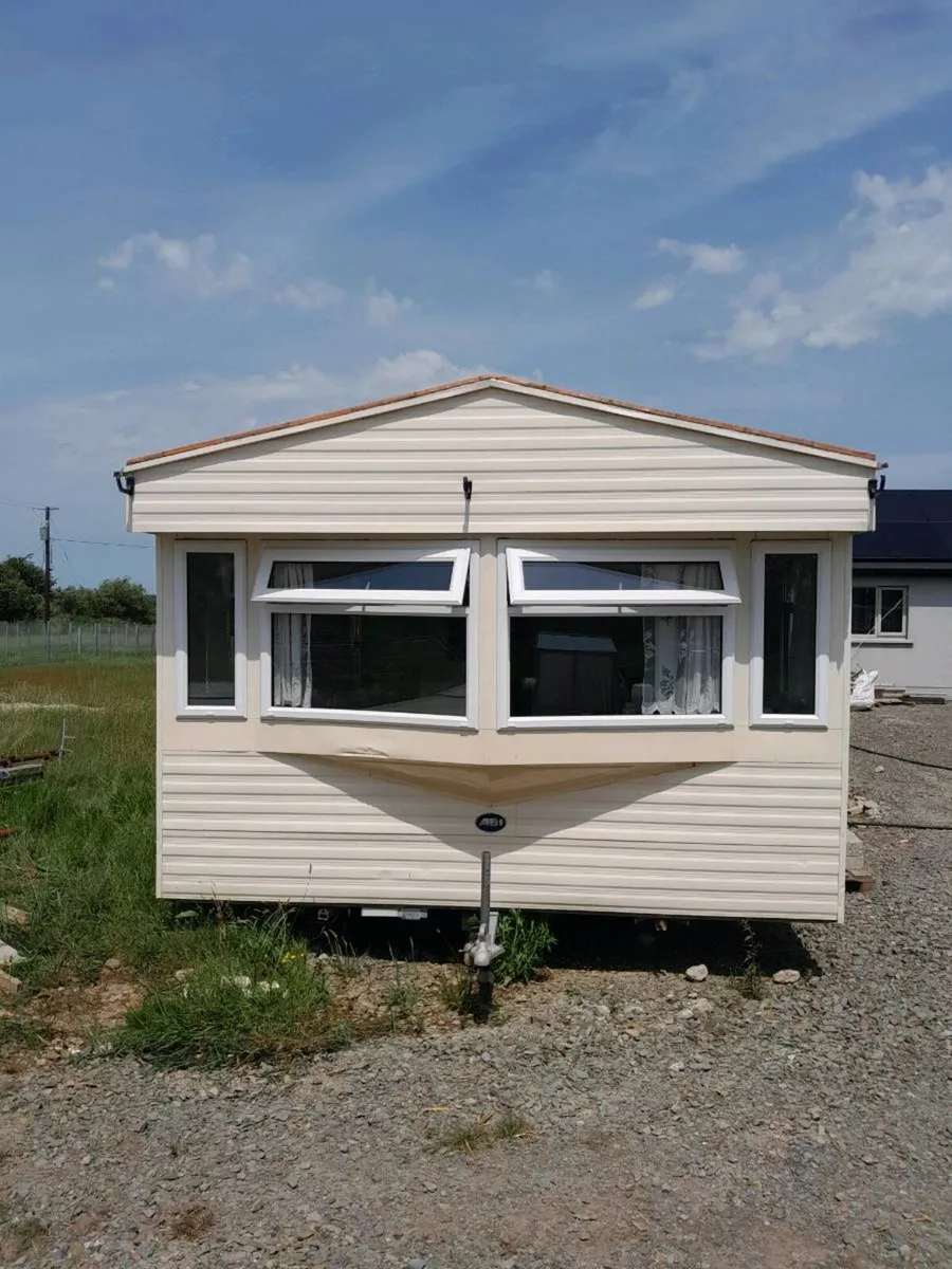 Mobile home - Image 1