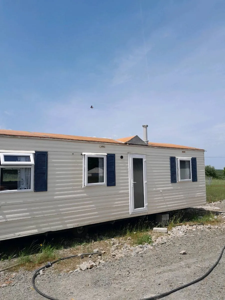 Mobile home - Image 2