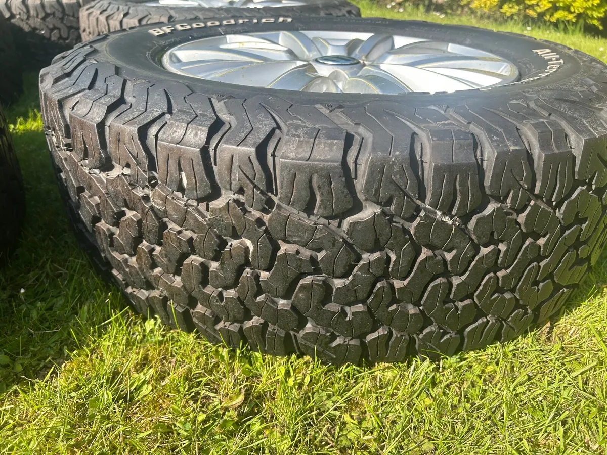 5x BF Goodrich KO2 265/65 R18, & VW Amarok Alloys - Image 4