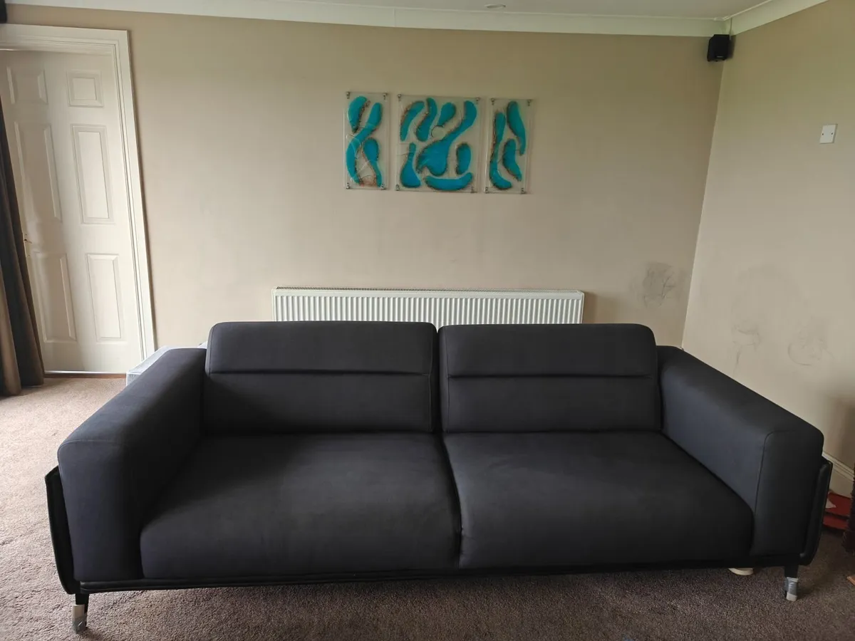 Sofa - Image 4