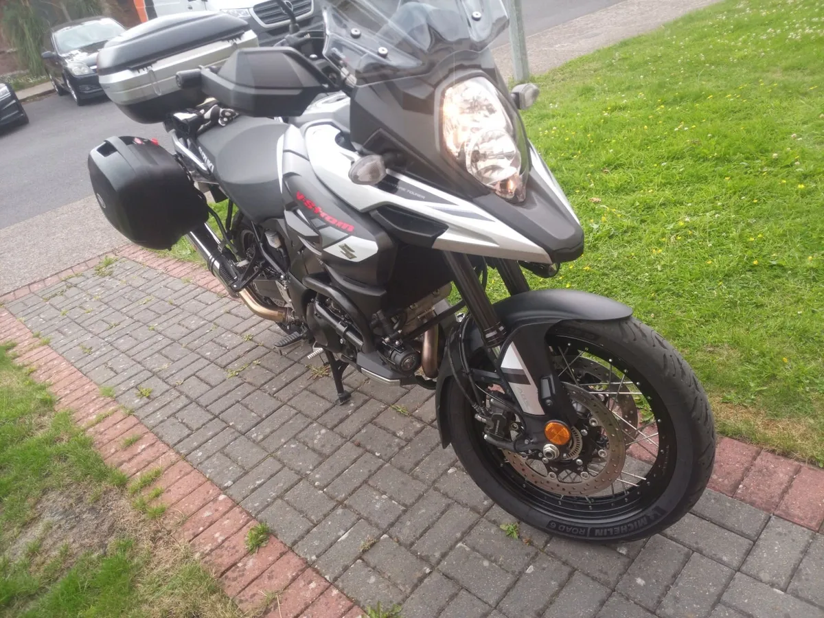 Suzuki V- Storm 1000 XT - Image 2