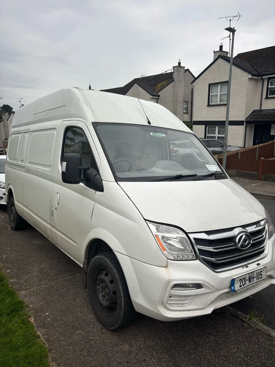 LDV V80 van - Image 1
