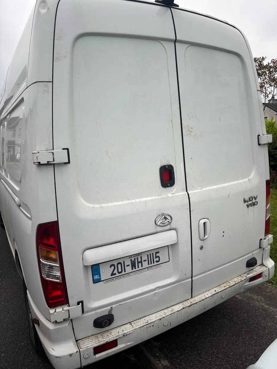 LDV V80 van - Image 3