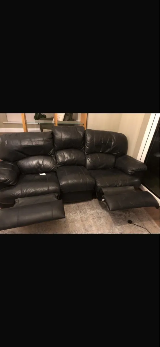 2 recliner leather couches - Image 2