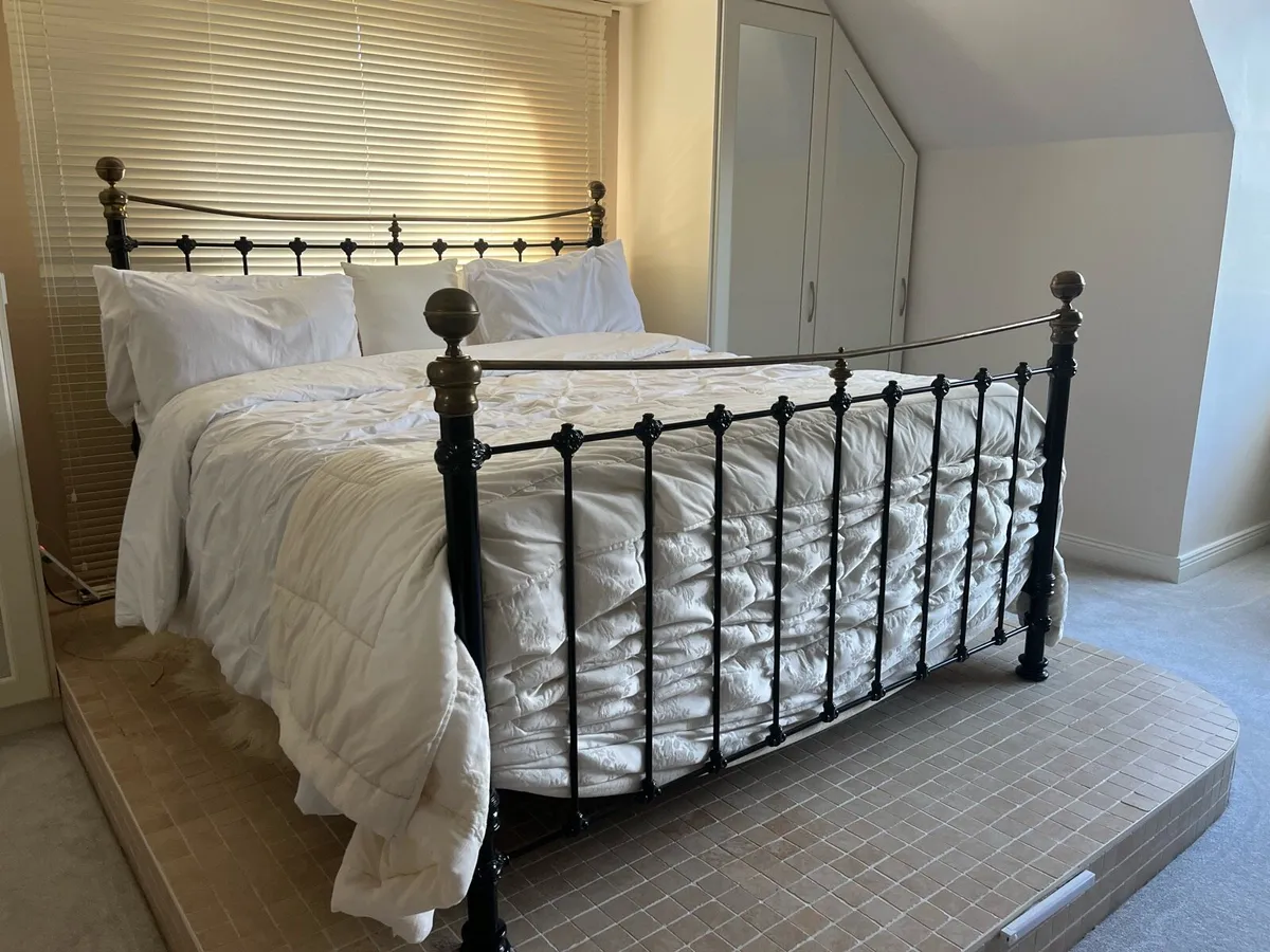 Steel frame bed - Image 3