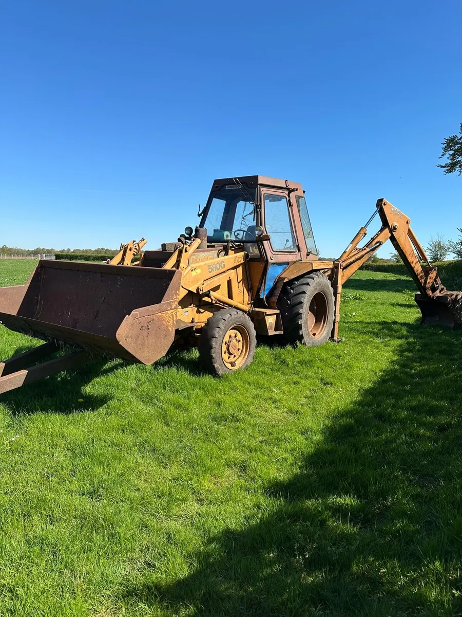 Case 580g wheeled digger - Image 1