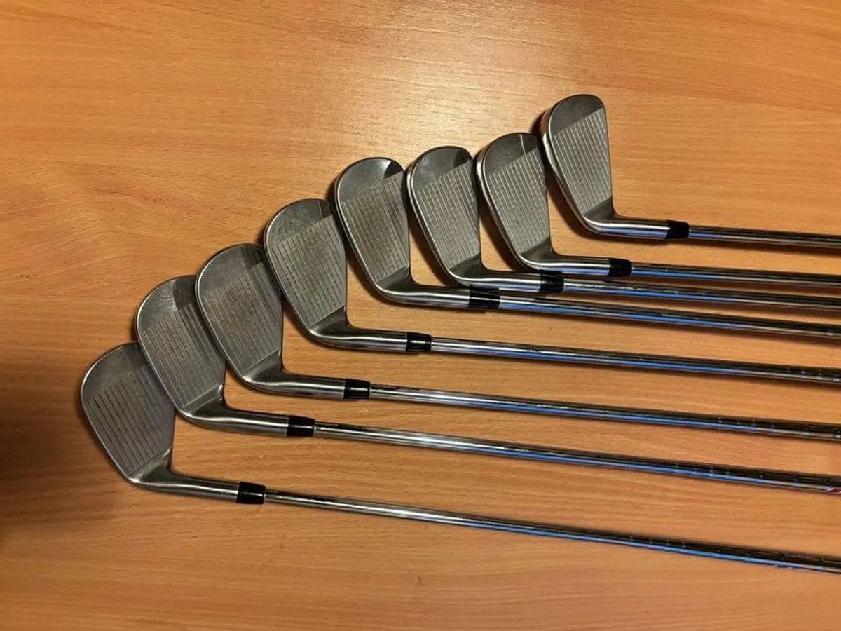 Titleist T200 Irons - Image 3