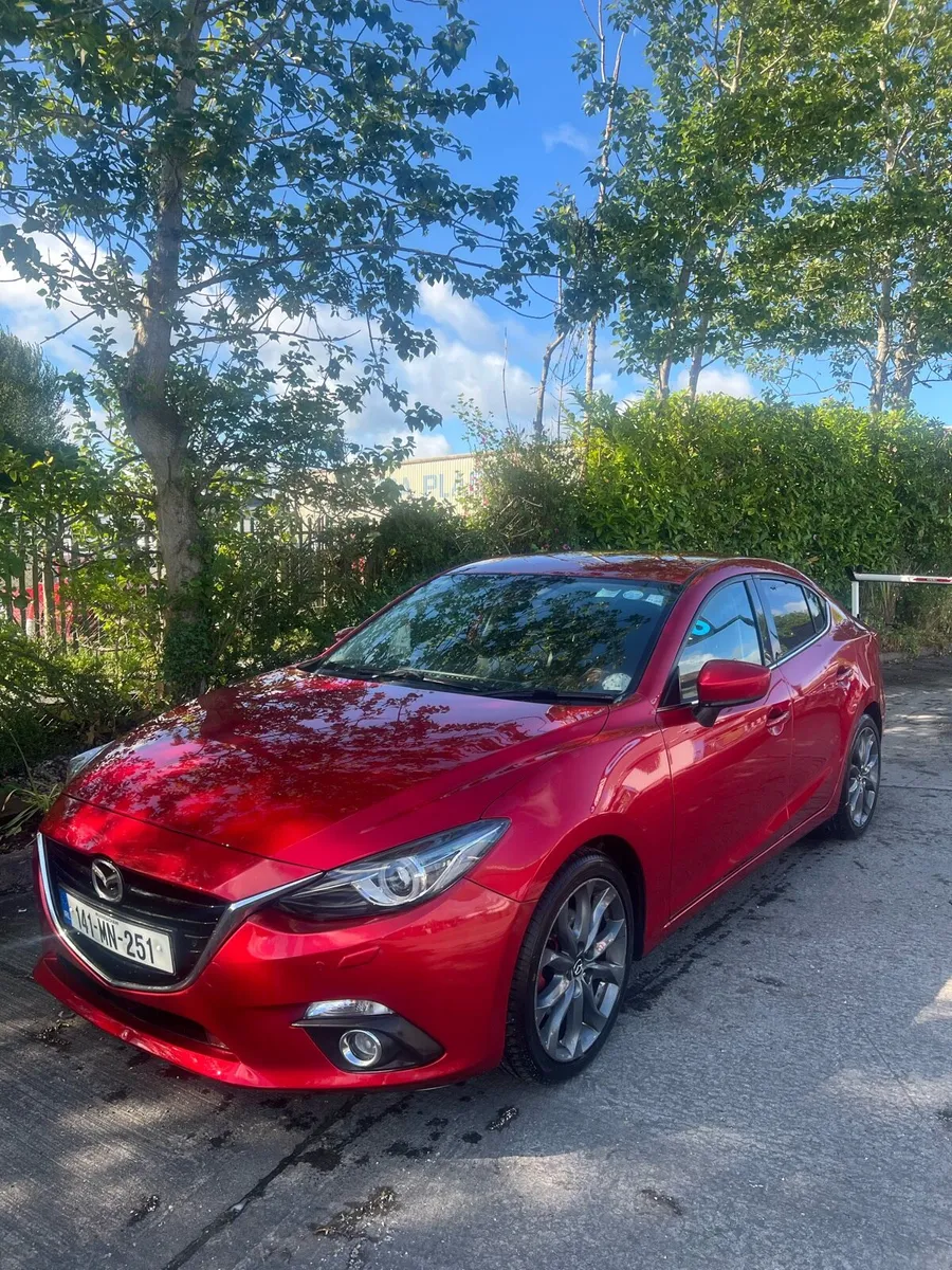 Mazda 3 2.2 skyactiv 2014 parts or repair - Image 1