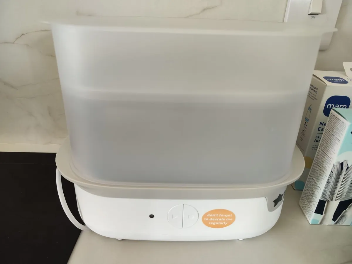 Steriliser, bottle warmer, bottles and other acces - Image 2