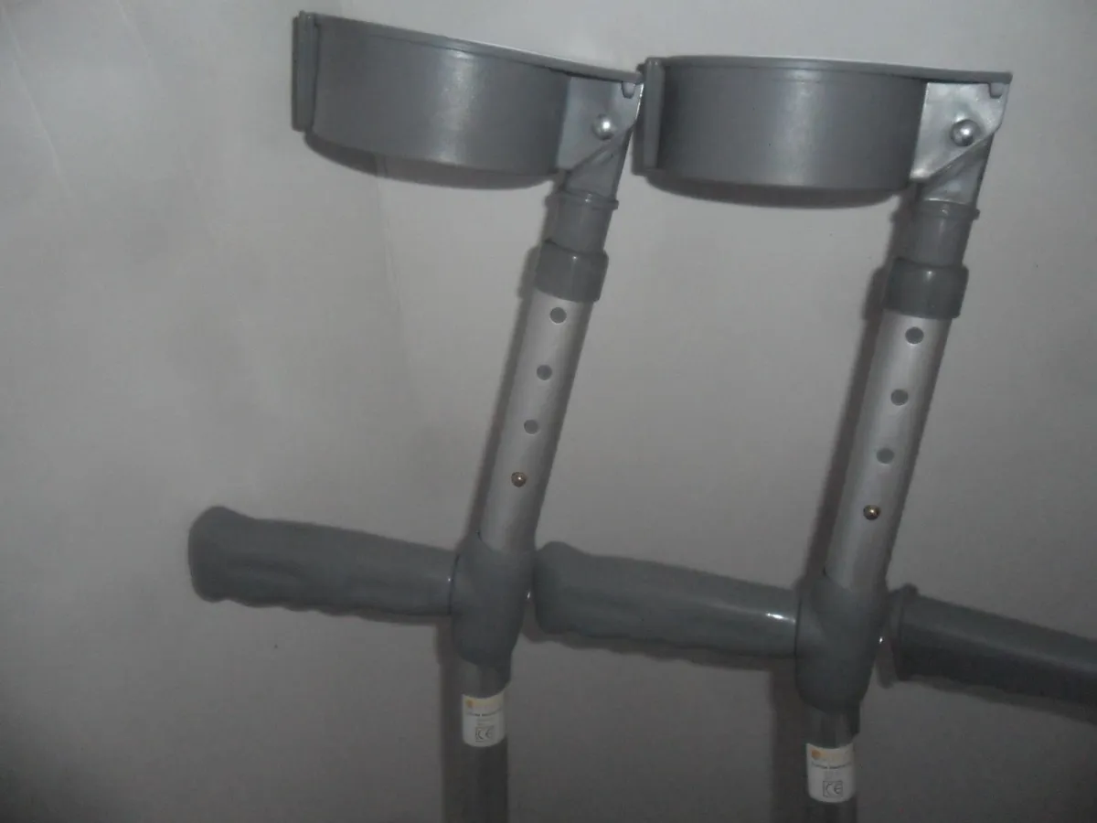 Crutches - Image 2
