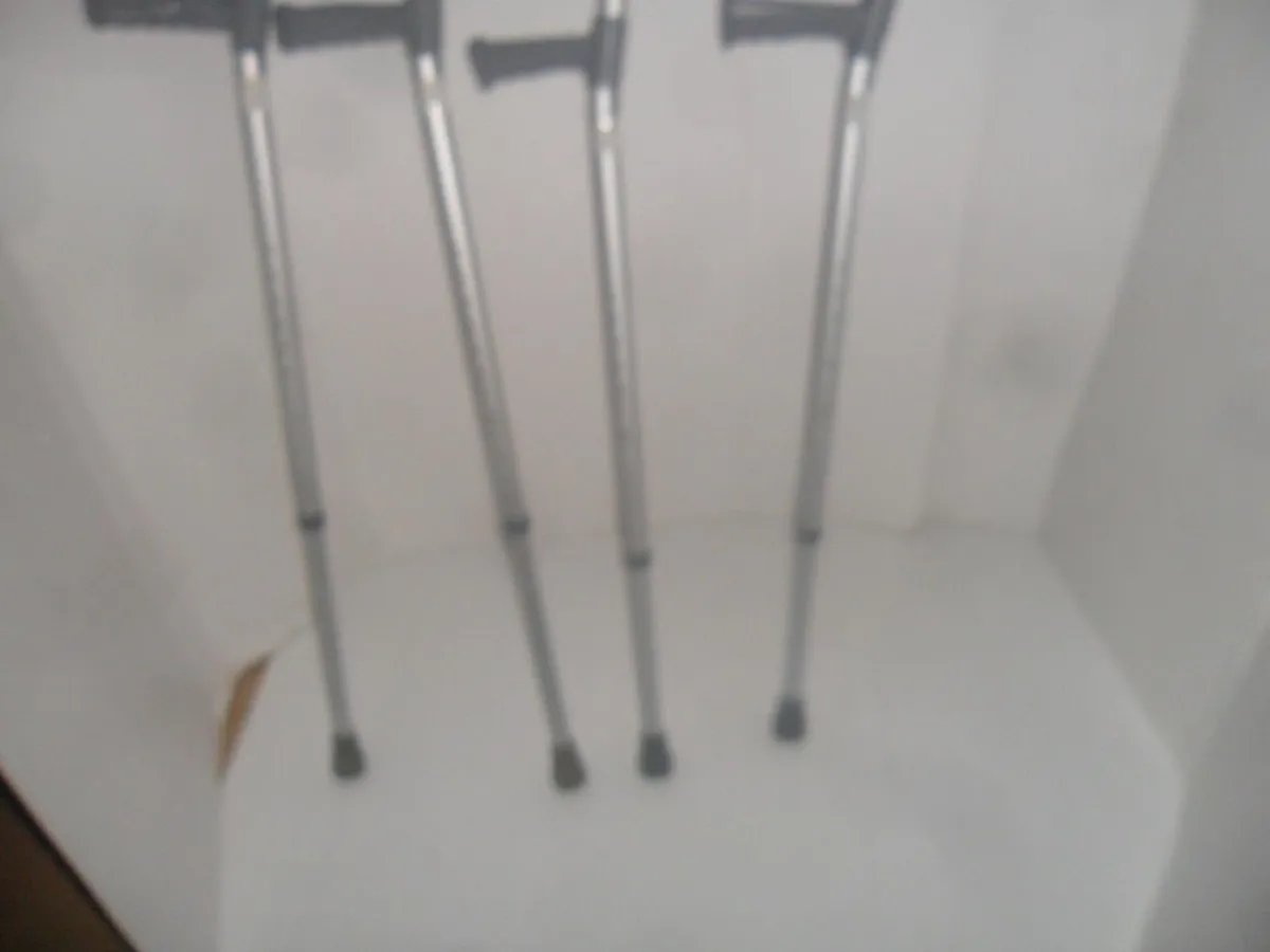 Crutches - Image 4