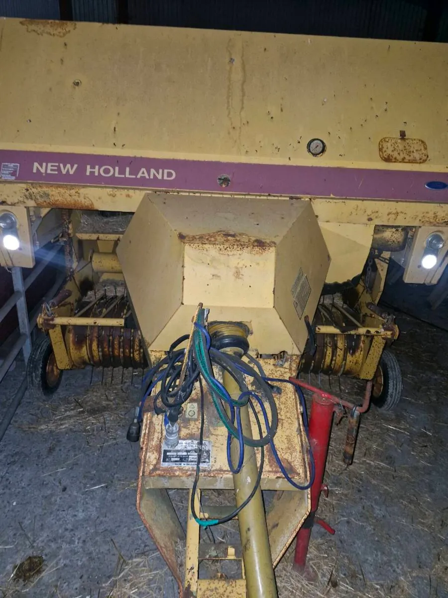 New Holland D1000 - Image 2