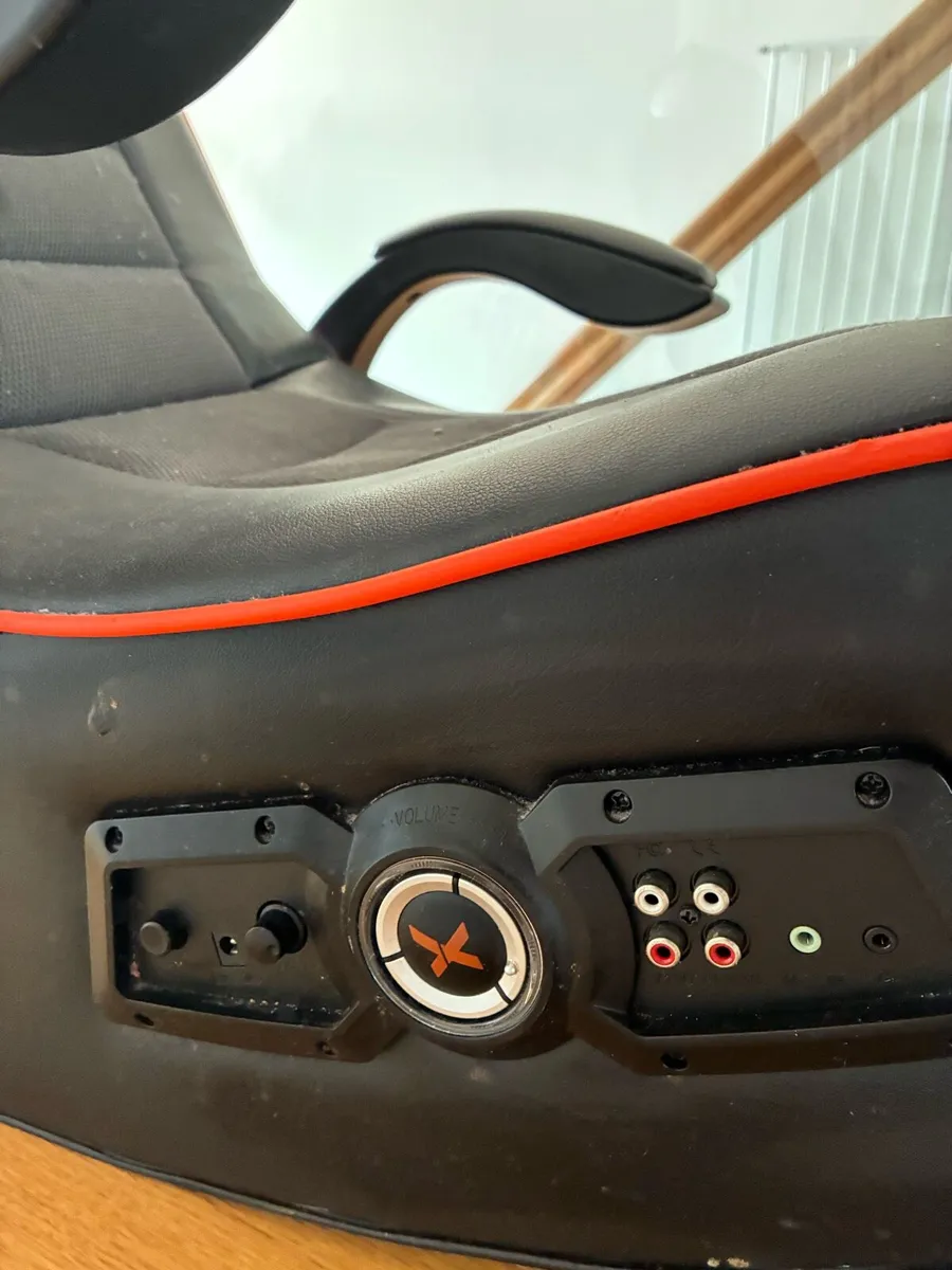 X Rocker Gaming Chair - Image 2