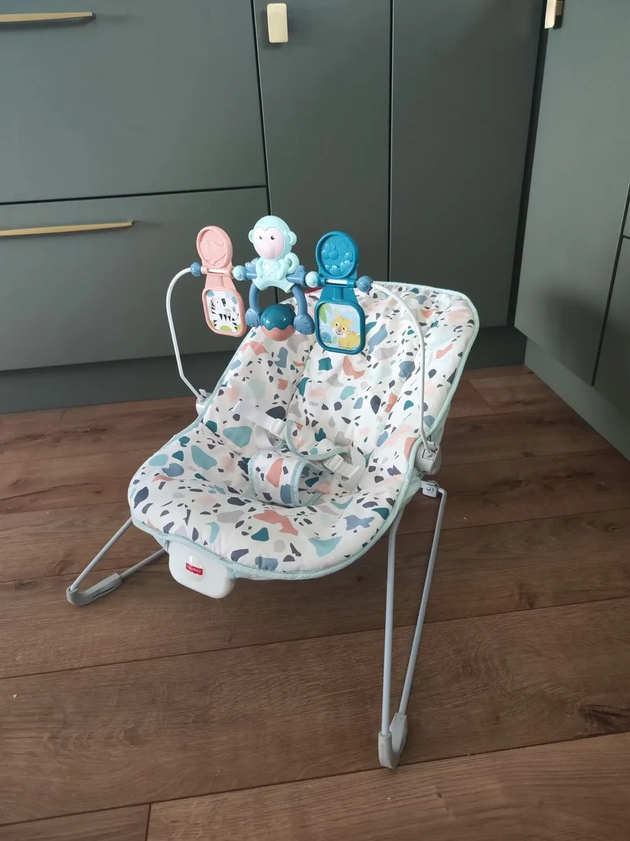 Baby vibrating chair - Image 1