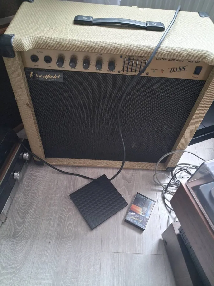 Westfield MVB 500 bass guitar combo amplifier - Image 1