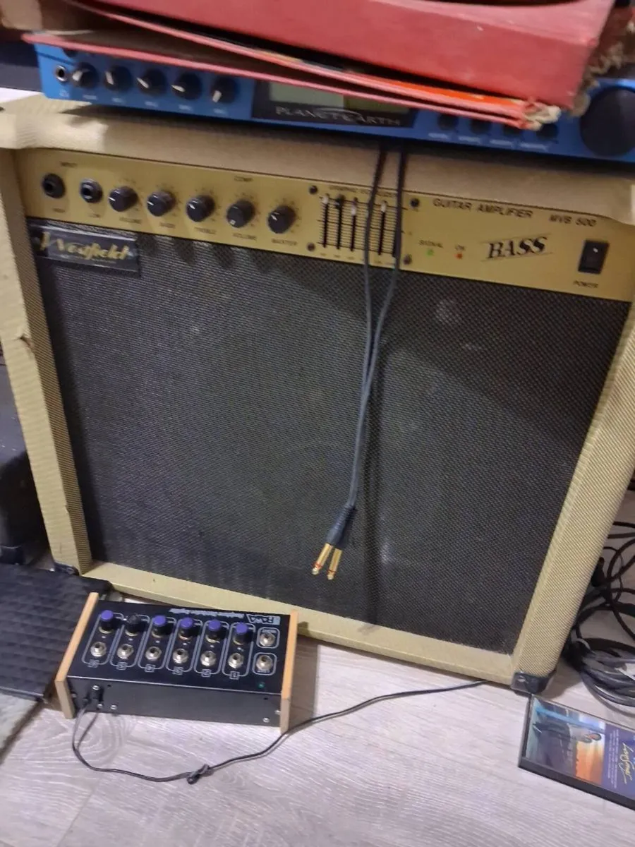 Westfield MVB 500 bass guitar combo amplifier - Image 3