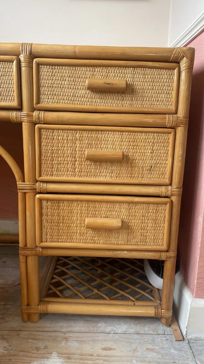 Rattan desk and chair - Image 2