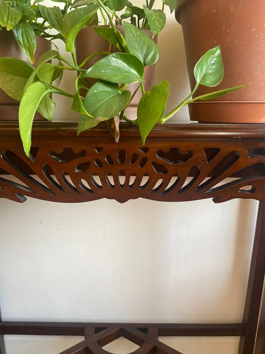 Mahogany side table - Image 2