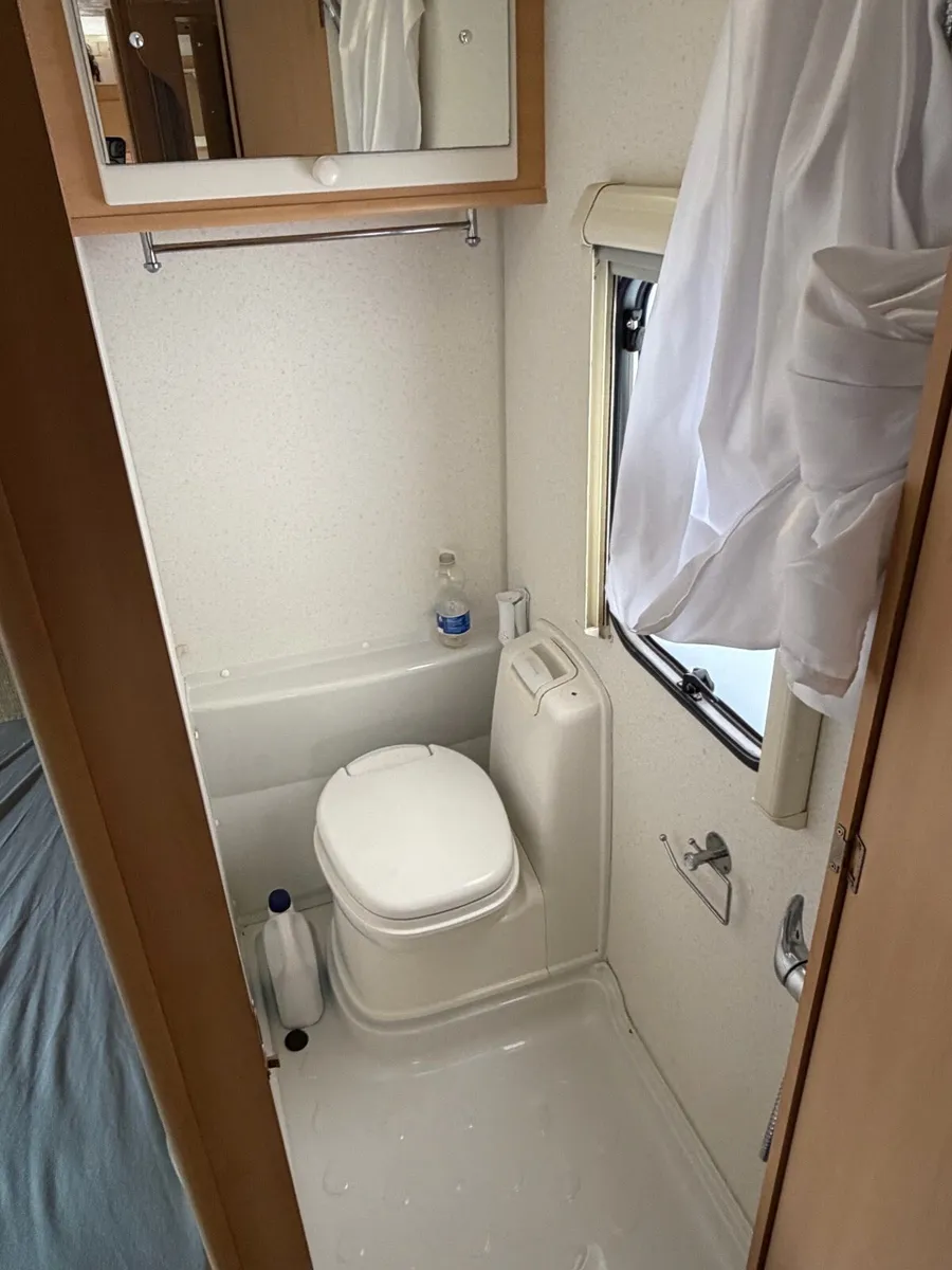 CoachMan  Amara VS 530/4-high space fixed  bad 4-b - Image 3
