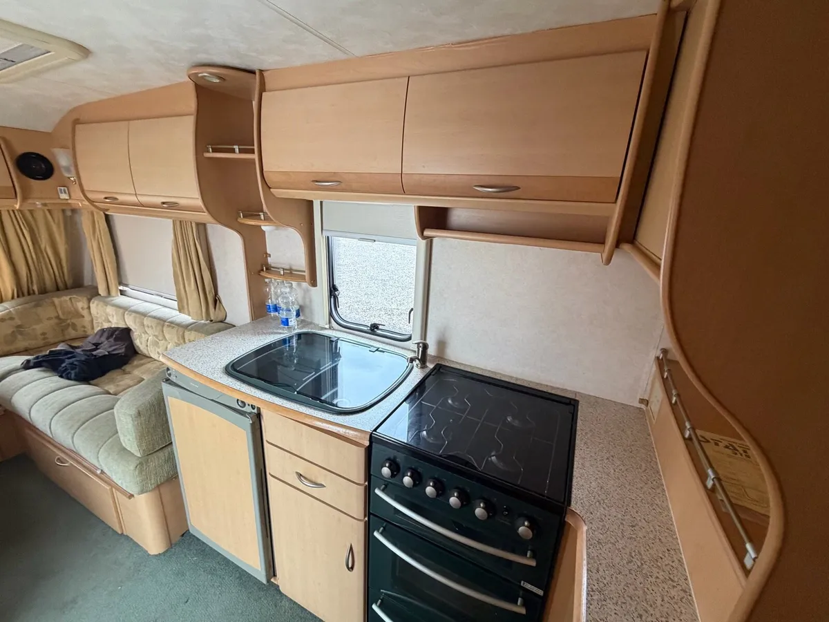 CoachMan  Amara VS 530/4-high space fixed  bad 4-b - Image 2