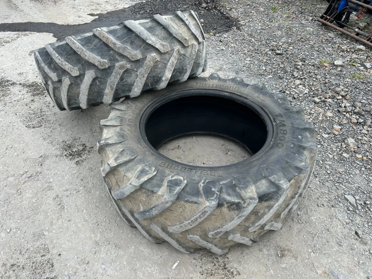 Trellbourg 440/65 R28 Tyres - Image 2