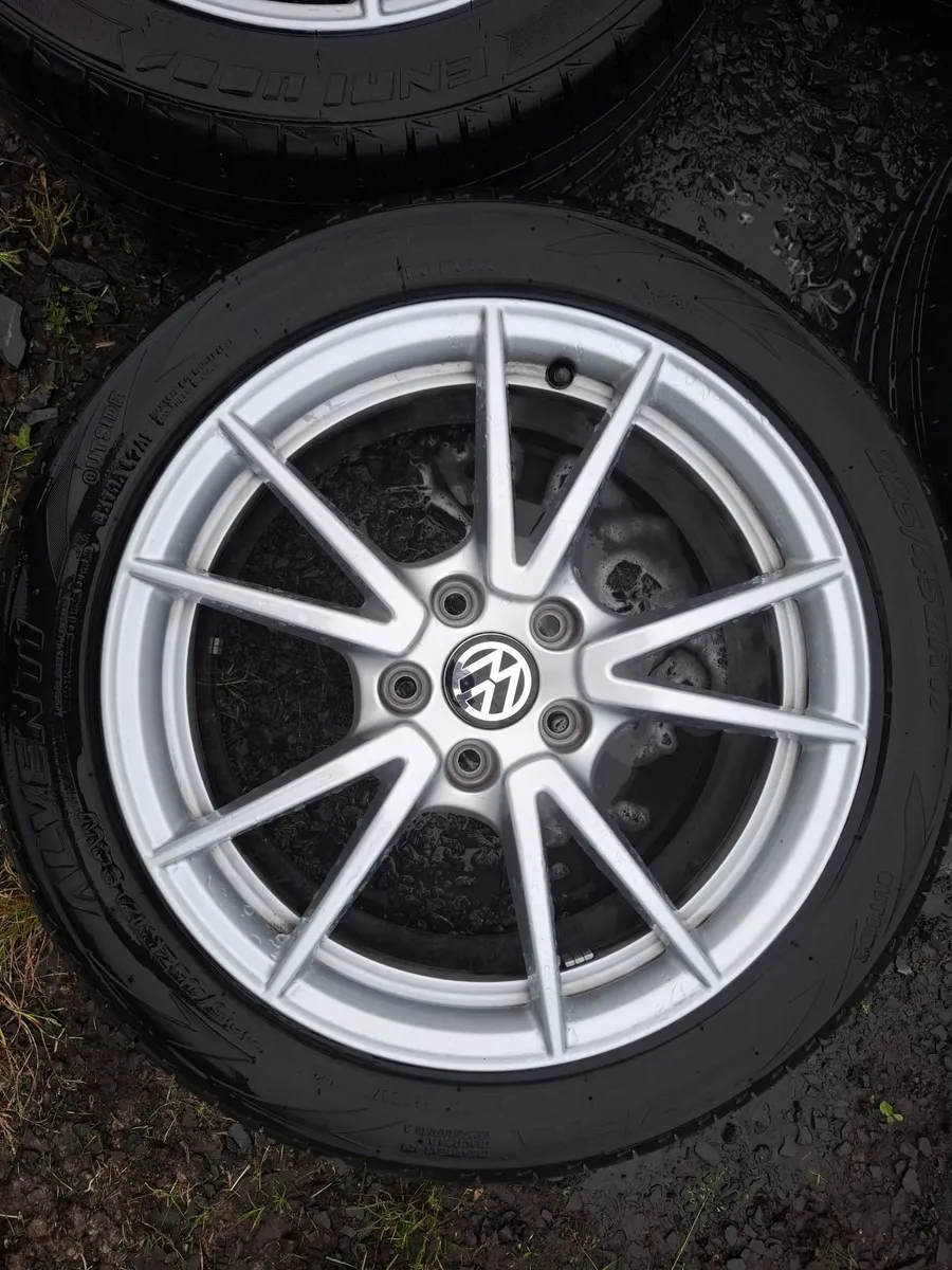 17" Vw Alloys with tyres - Image 2