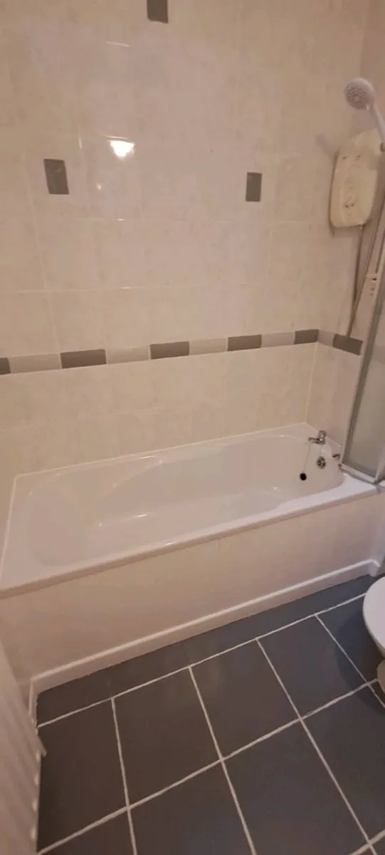 Bathroom - Image 3
