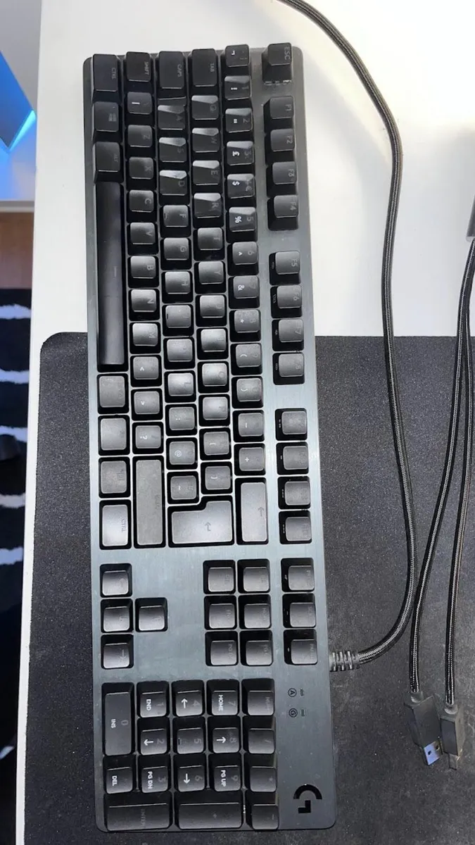 Logitech G513 Mechanical Keyboard - Image 1