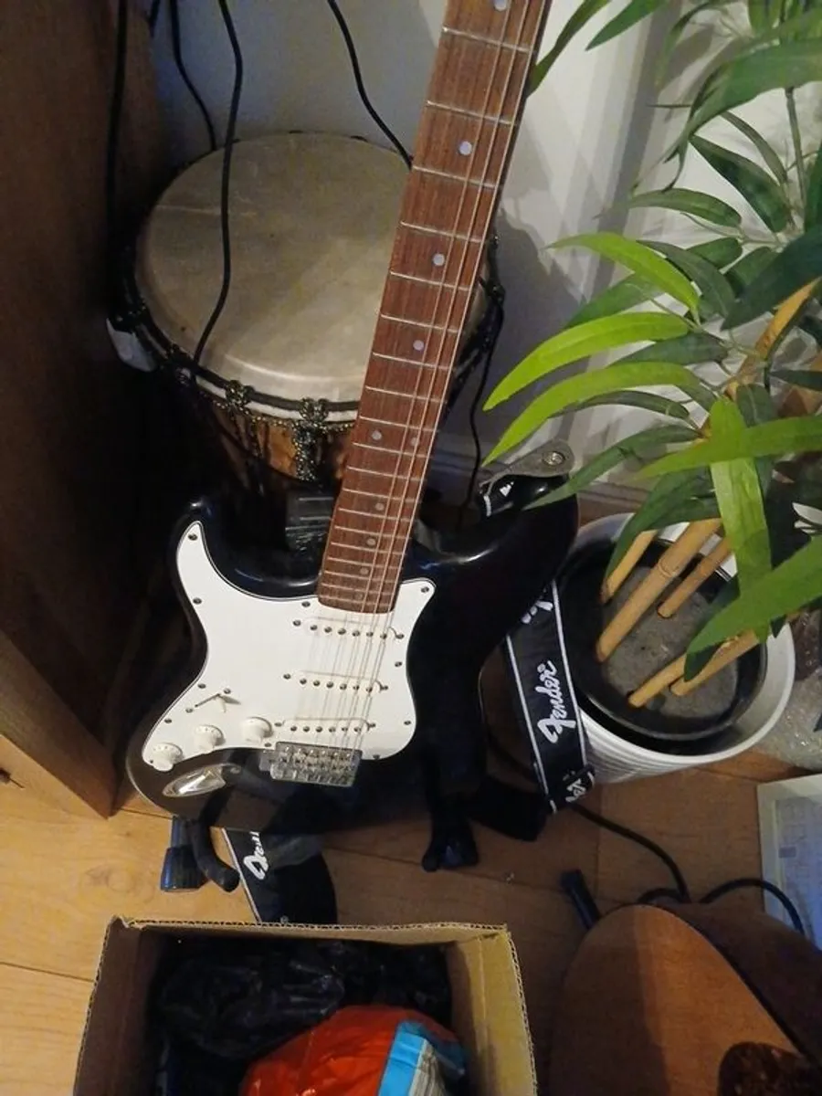 electric guirtar - Image 4